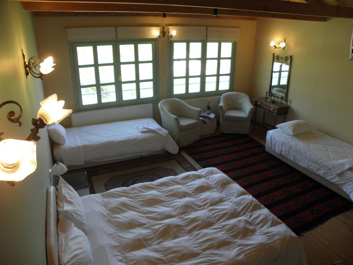 Casa Mare Hotel Nymfaio Bilik gambar